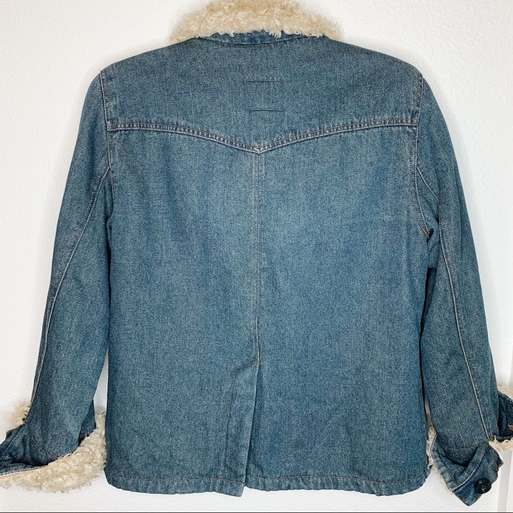 Esprit Woman’s Denim Jacket w Faux Fur - Picture 7 of 8